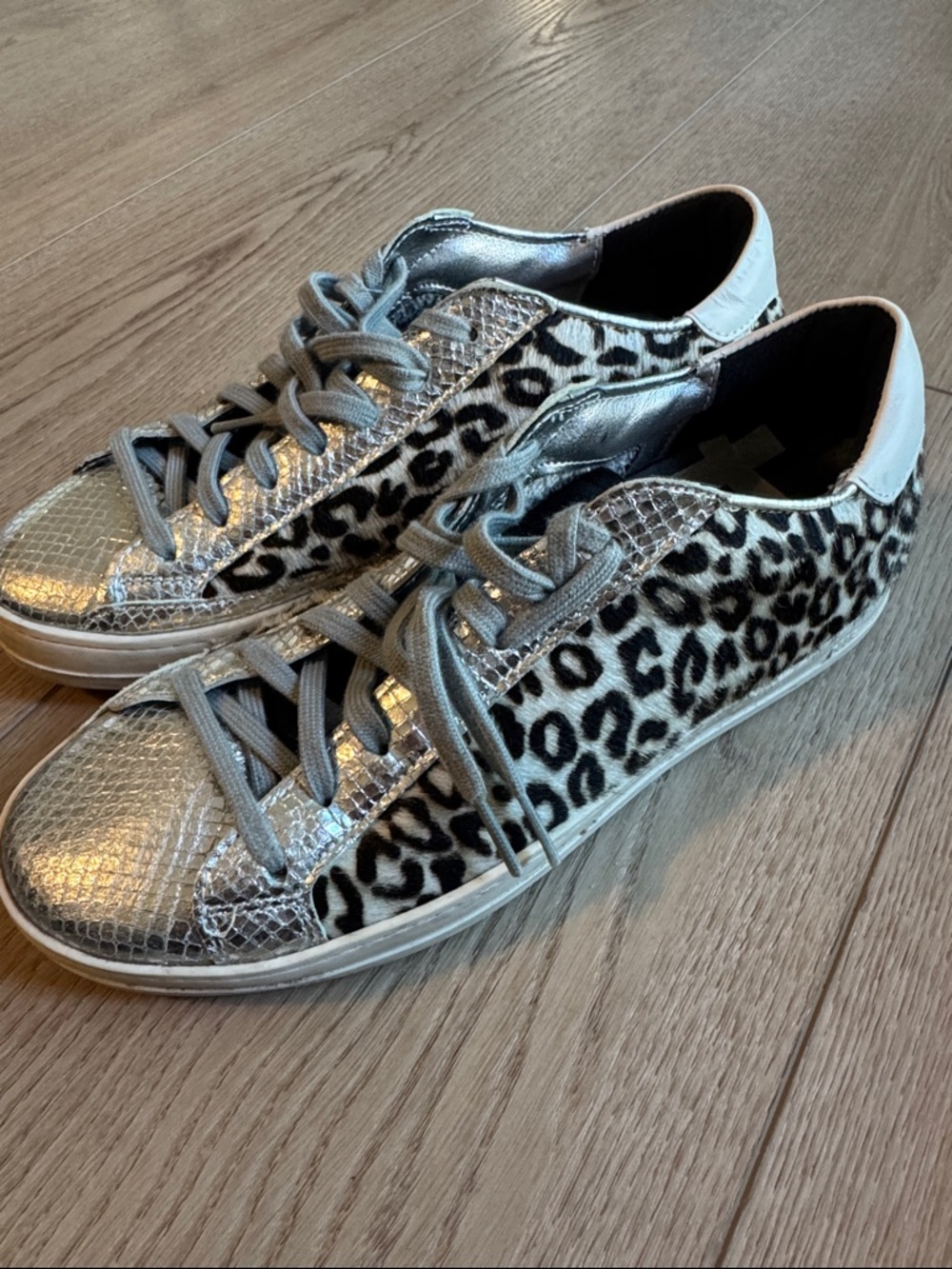P448 Leopard Print Low-Top Sneakers with Metallic Silver Accents 39